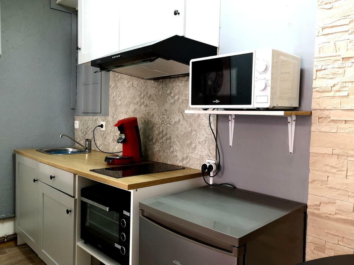 Chaleureux F2 En Centre Ville Apartment Кан Екстериор снимка